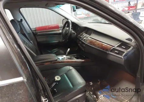 2008 BMW X5 4.8I z USA, uszkodzony, nr VIN 5UXFE83528L166479